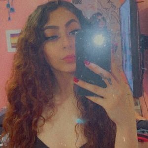 Meet your Posher, Marisa